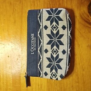 NWOT L'Occitane Small Makeup Bag